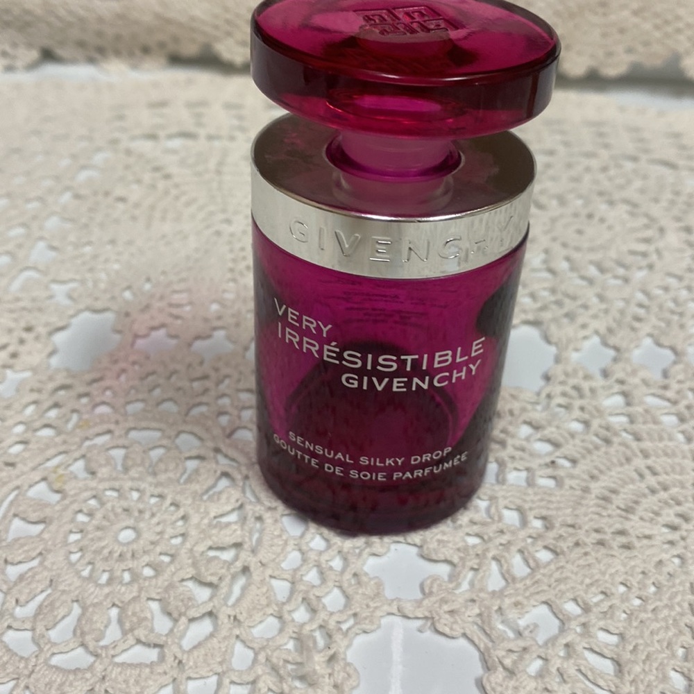 3 Empty Givenchy Bottles - image 4